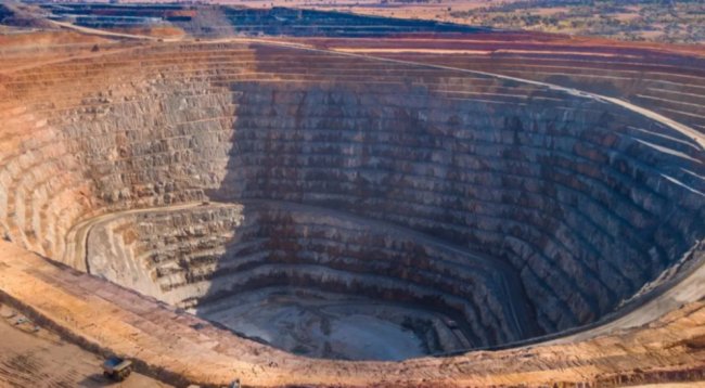 盐湖股份申请采矿许可证变更 需缴纳采矿权出让收益近19亿