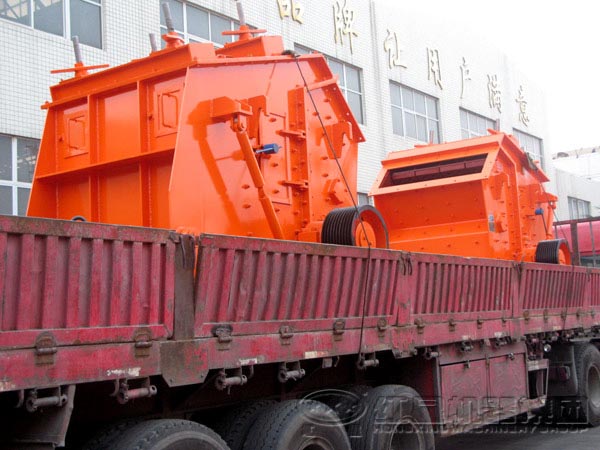 反击式高效制砂机 反击式高效制砂机