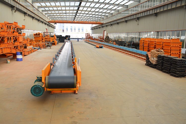 800可伸缩皮带机 750 500 14.jpg